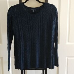 American Eagle Pullover Sweater